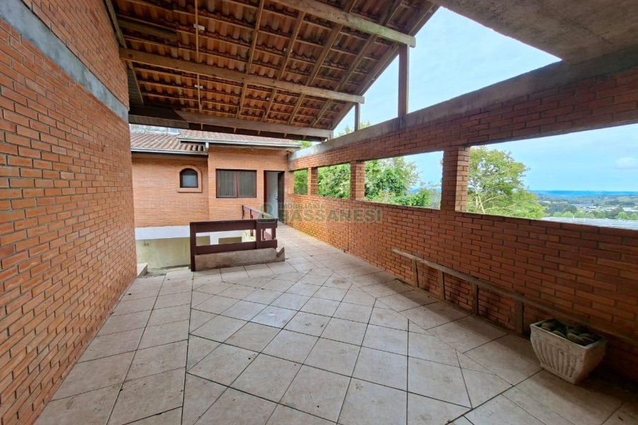Casa com 280m², 4 dormitórios, 2 vagas, no bairro Jardim Eldorado em Caxias do Sul para Alugar ou Comprar