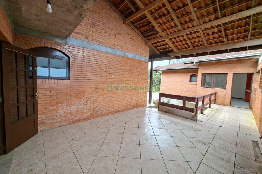 Casa com 280m², 4 dormitórios, 2 vagas, no bairro Jardim Eldorado em Caxias do Sul para Alugar ou Comprar