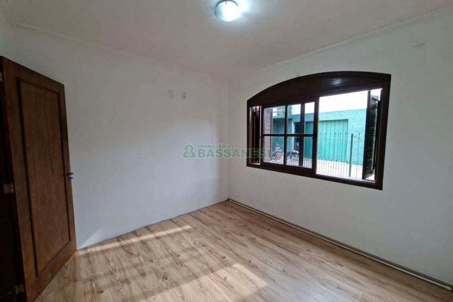 Casa com 280m², 4 dormitórios, 2 vagas, no bairro Jardim Eldorado em Caxias do Sul para Alugar ou Comprar