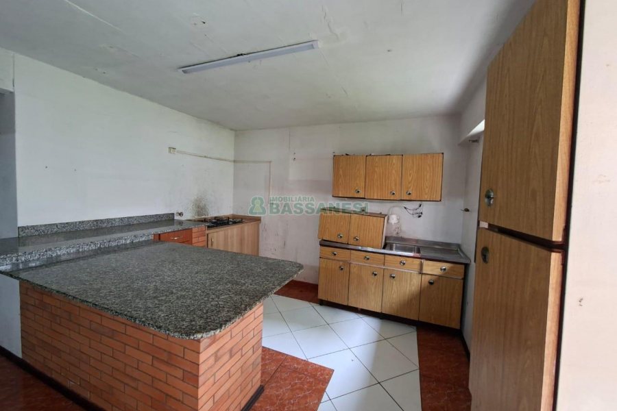 Casa com 280m², 4 dormitórios, 2 vagas, no bairro Jardim Eldorado em Caxias do Sul para Alugar ou Comprar