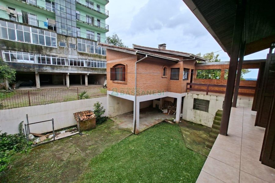 Casa com 280m², 4 dormitórios, 2 vagas, no bairro Jardim Eldorado em Caxias do Sul para Alugar ou Comprar
