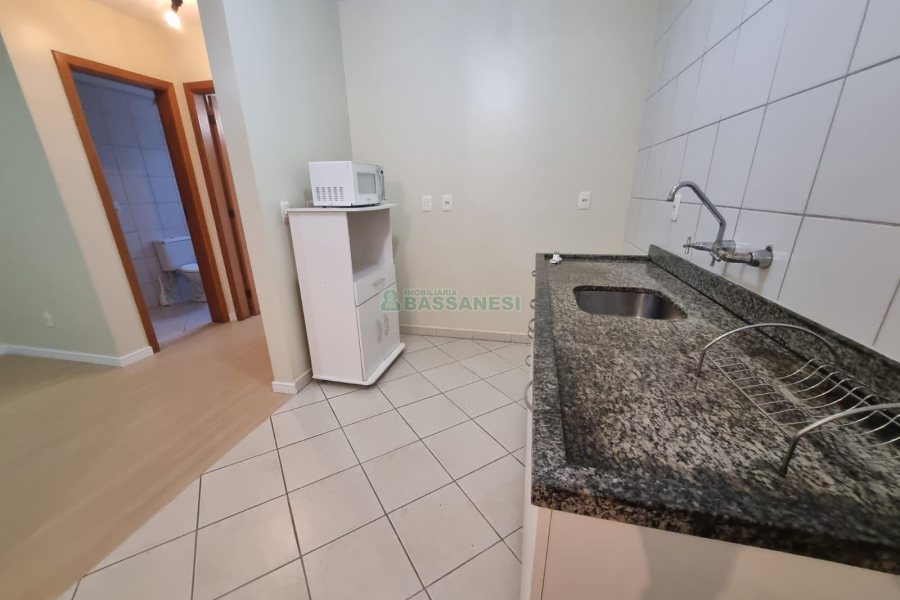 Apartamento com 45m², 1 dormitório, 1 vaga, no bairro Centro em Caxias do Sul para Alugar