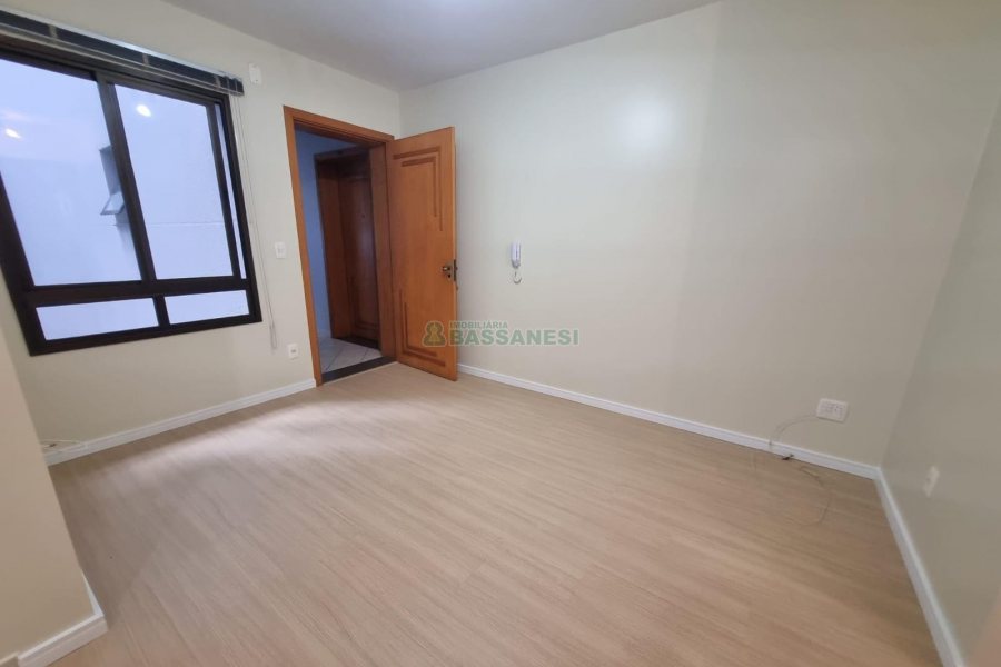 Apartamento com 45m², 1 dormitório, 1 vaga, no bairro Centro em Caxias do Sul para Alugar
