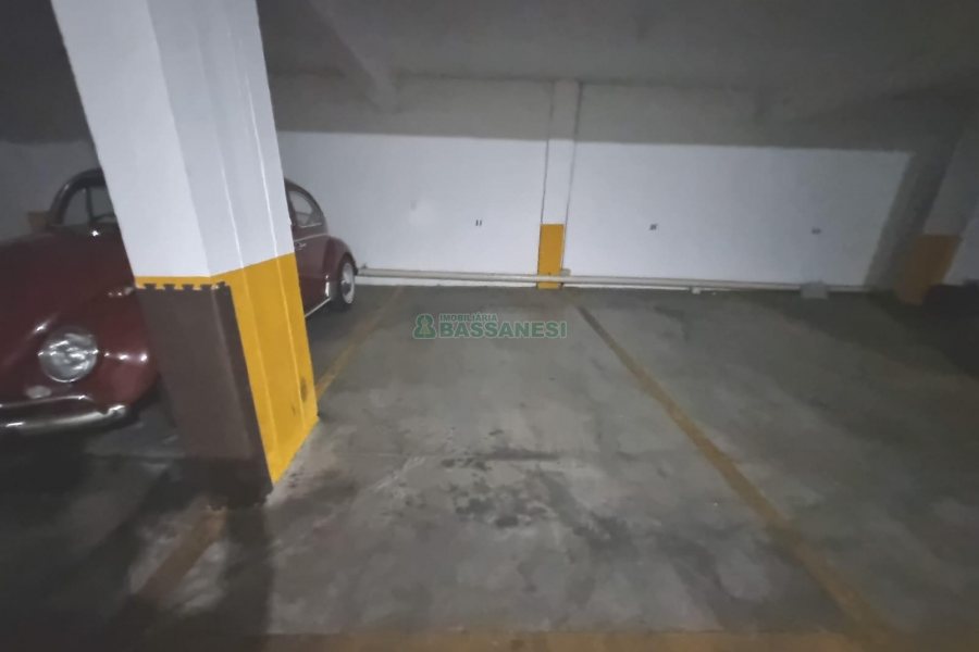 Apartamento com 45m², 1 dormitório, 1 vaga, no bairro Centro em Caxias do Sul para Alugar