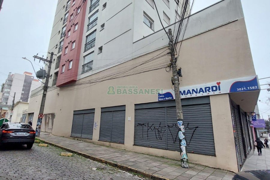 Apto Mobiliado com 85m², 2 dormitórios, 2 vagas, no bairro São Pelegrino em Caxias do Sul para Alugar