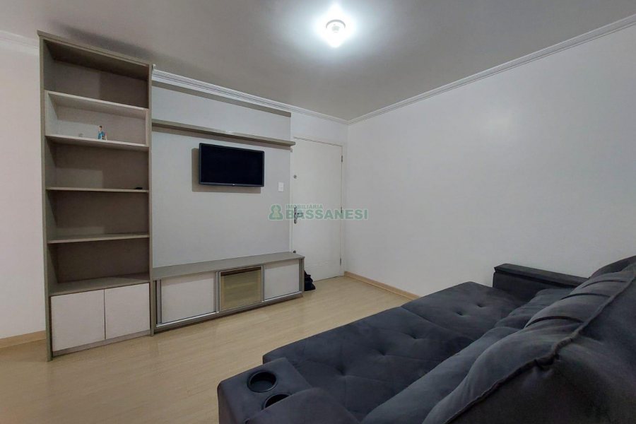 Apto Mobiliado com 85m², 2 dormitórios, 2 vagas, no bairro São Pelegrino em Caxias do Sul para Alugar
