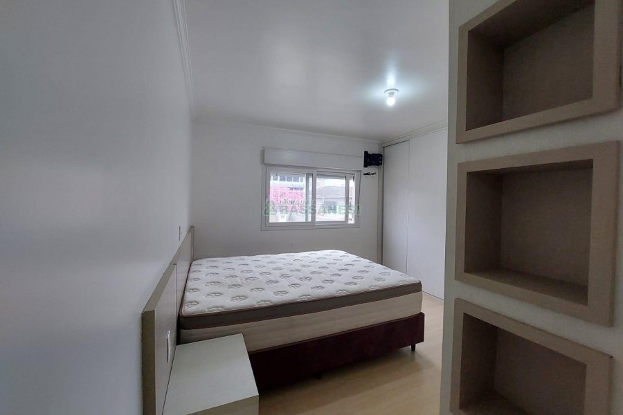 Apto Mobiliado com 85m², 2 dormitórios, 2 vagas, no bairro São Pelegrino em Caxias do Sul para Alugar