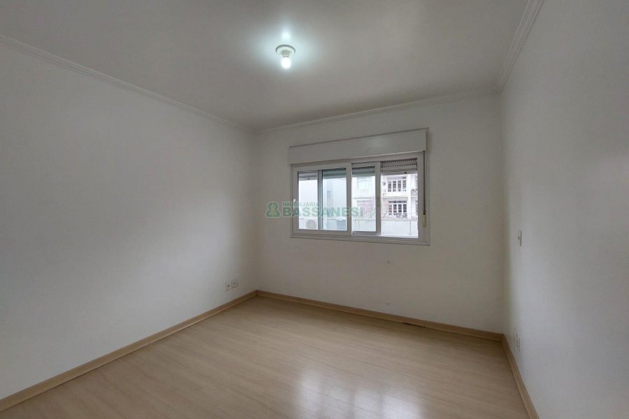 Apto Mobiliado com 85m², 2 dormitórios, 2 vagas, no bairro São Pelegrino em Caxias do Sul para Alugar