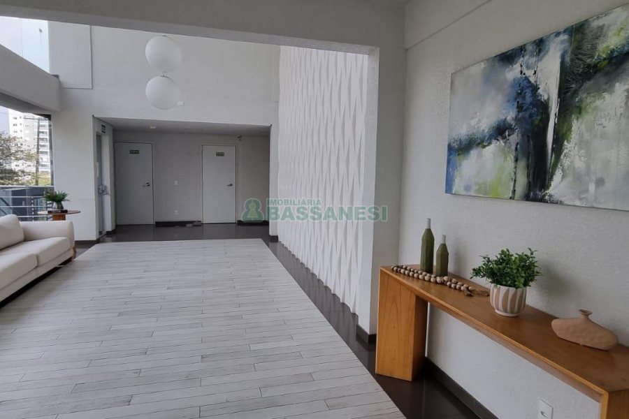 Apartamento com 100m², 3 dormitórios, 2 vagas, no bairro Panazzolo em Caxias do Sul para Comprar