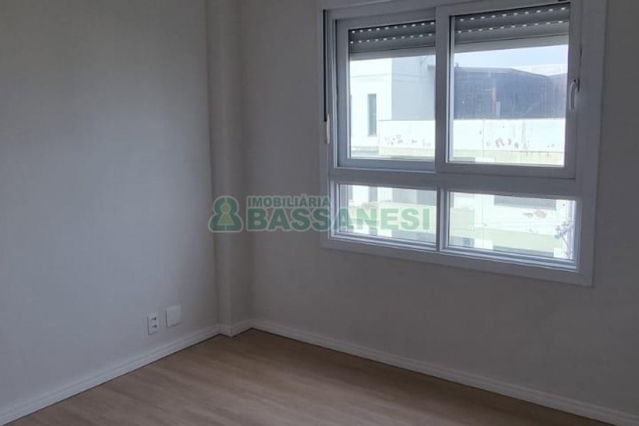 Apartamento com 100m², 3 dormitórios, 2 vagas, no bairro Panazzolo em Caxias do Sul para Comprar