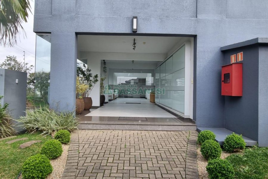 Apartamento com 100m², 3 dormitórios, 2 vagas, no bairro Panazzolo em Caxias do Sul para Comprar