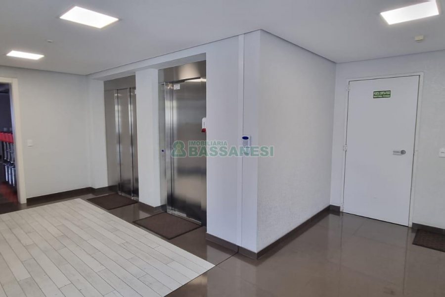 Apartamento com 100m², 3 dormitórios, 2 vagas, no bairro Panazzolo em Caxias do Sul para Comprar