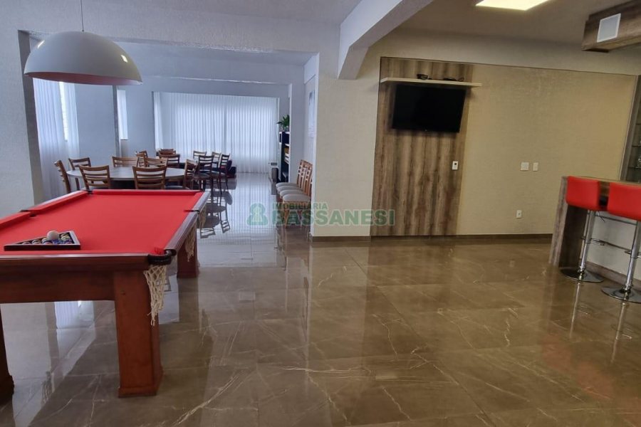 Apartamento com 100m², 3 dormitórios, 2 vagas, no bairro Panazzolo em Caxias do Sul para Comprar