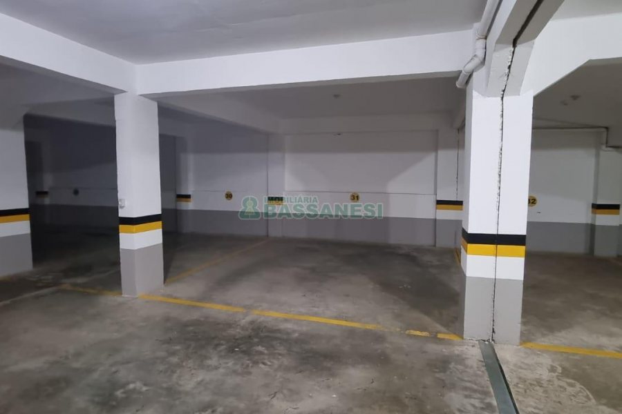 Apartamento com 100m², 3 dormitórios, 2 vagas, no bairro Panazzolo em Caxias do Sul para Comprar