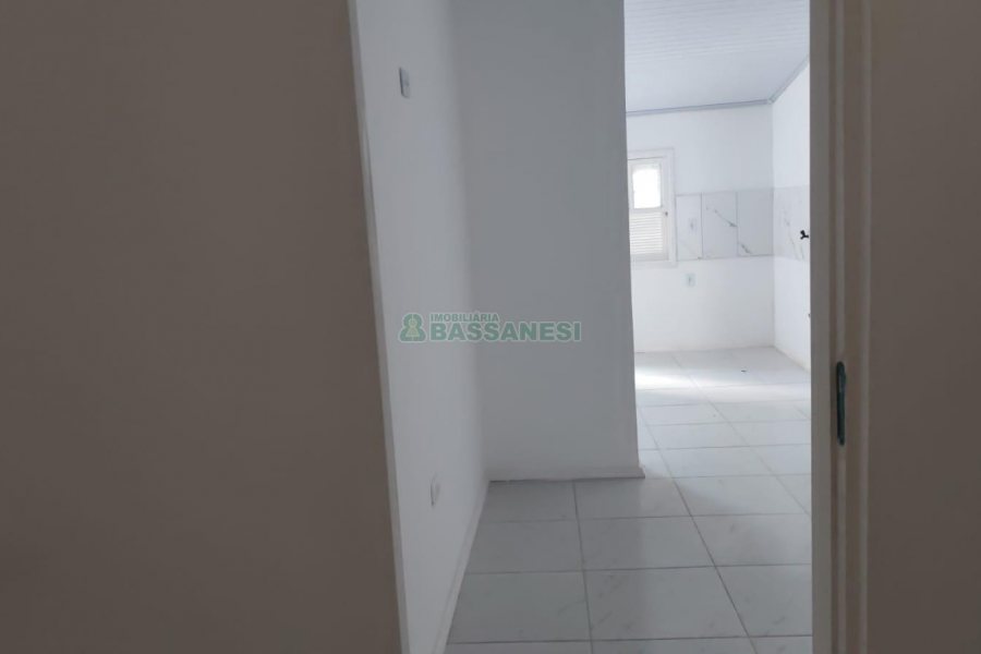Casa com 360m², 3 dormitórios, 1 vaga, no bairro Nossa Senhora de Fátima em Caxias do Sul para Comprar