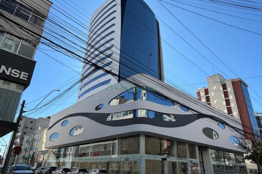 Apto Mobiliado com 32m², 1 dormitório, 1 vaga, no bairro São Pelegrino em Caxias do Sul para Alugar
