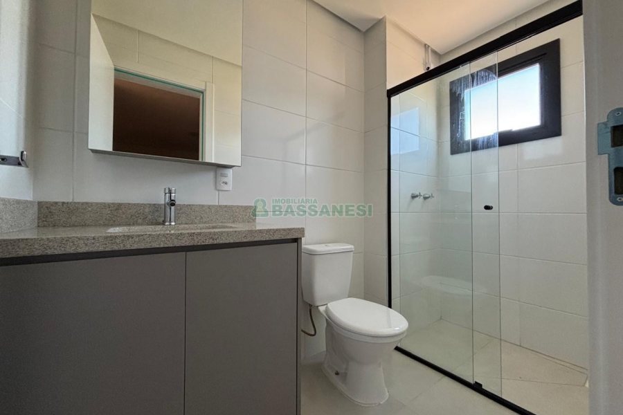 Apartamento com 72m², 2 dormitórios, 2 vagas, no bairro São Luiz em Caxias do Sul para Alugar