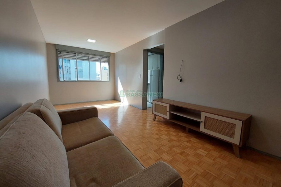 Apartamento com 30m², 1 dormitório, no bairro Centro em Caxias do Sul para Alugar