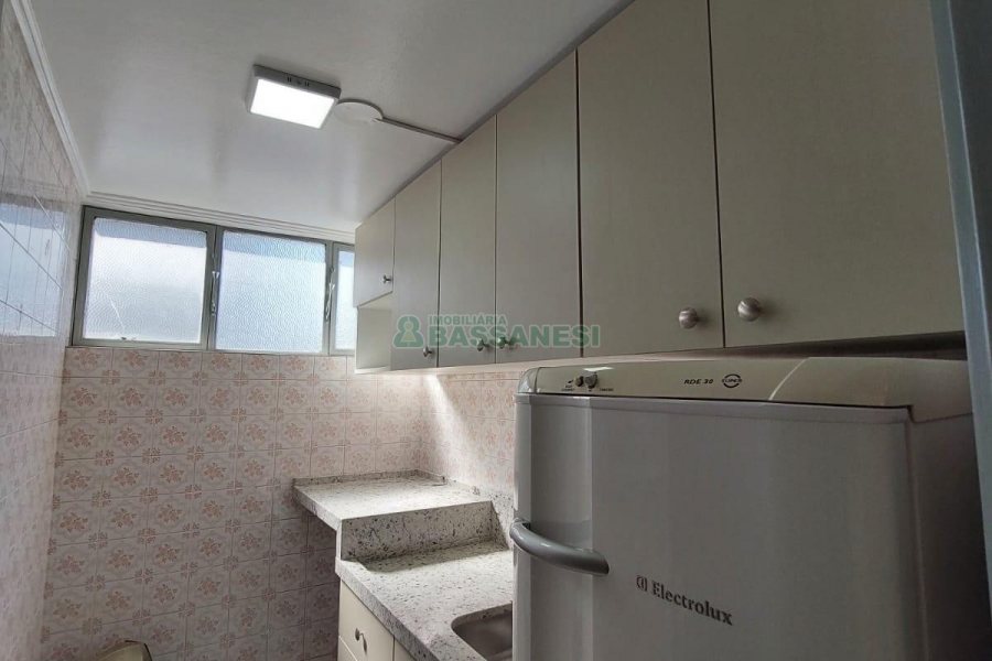 Apartamento com 30m², 1 dormitório, no bairro Centro em Caxias do Sul para Alugar