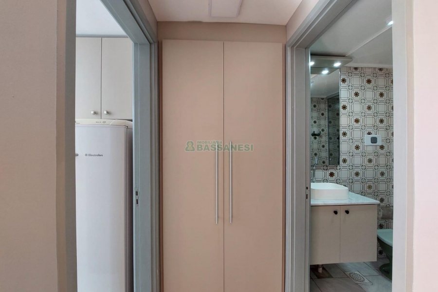 Apartamento com 30m², 1 dormitório, no bairro Centro em Caxias do Sul para Alugar