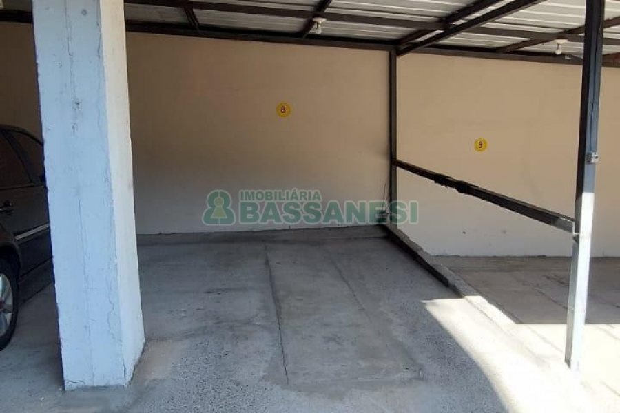 Apartamento com 70m², 3 dormitórios, 1 vaga, no bairro Santa Lúcia em Caxias do Sul para Alugar