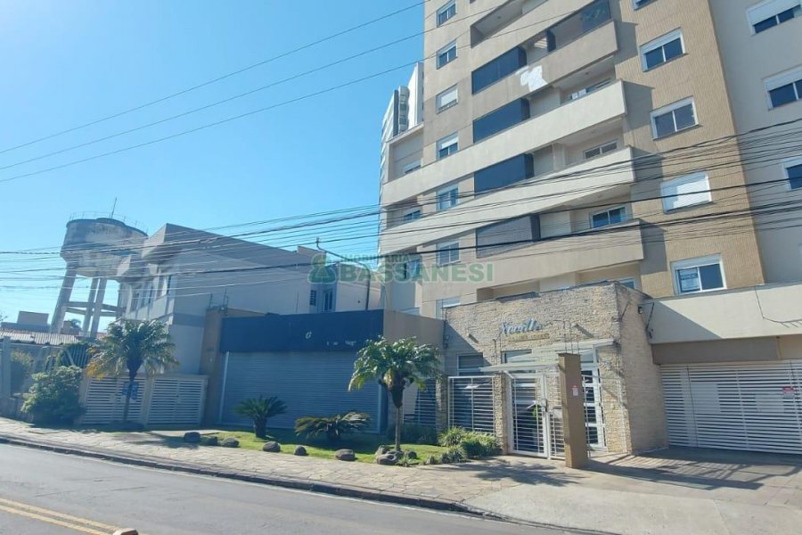 Apartamento com 57m², 2 dormitórios, 1 vaga, no bairro Sagrada Família em Caxias do Sul para Comprar