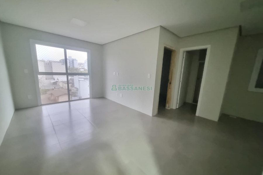 Apartamento com 42m², 1 dormitório, 1 vaga, no bairro Santa Catarina em Caxias do Sul para Alugar