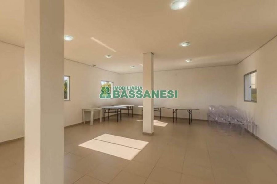 Apartamento com 42m², 2 dormitórios, 1 vaga, no bairro Bela Vista em Caxias do Sul para Alugar