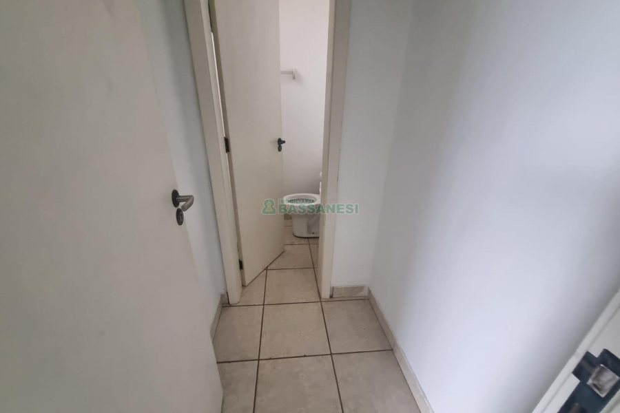 Loja com 160m², no bairro Pio X em Caxias do Sul para Alugar