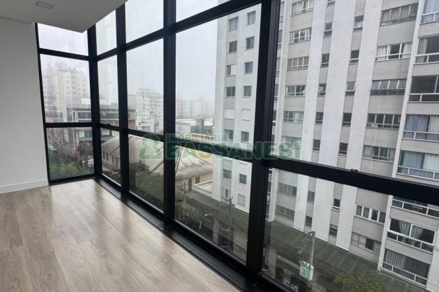 Sala com 60m², 1 vaga, no bairro São Pelegrino em Caxias do Sul para Alugar
