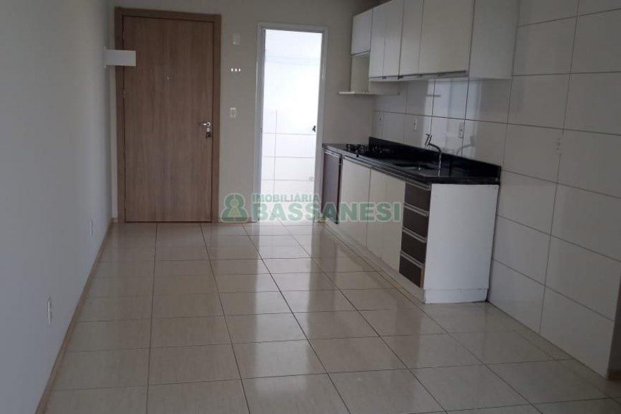 Apartamento com 55m², 2 dormitórios, 1 vaga, no bairro Cidade Nova em Caxias do Sul para Comprar