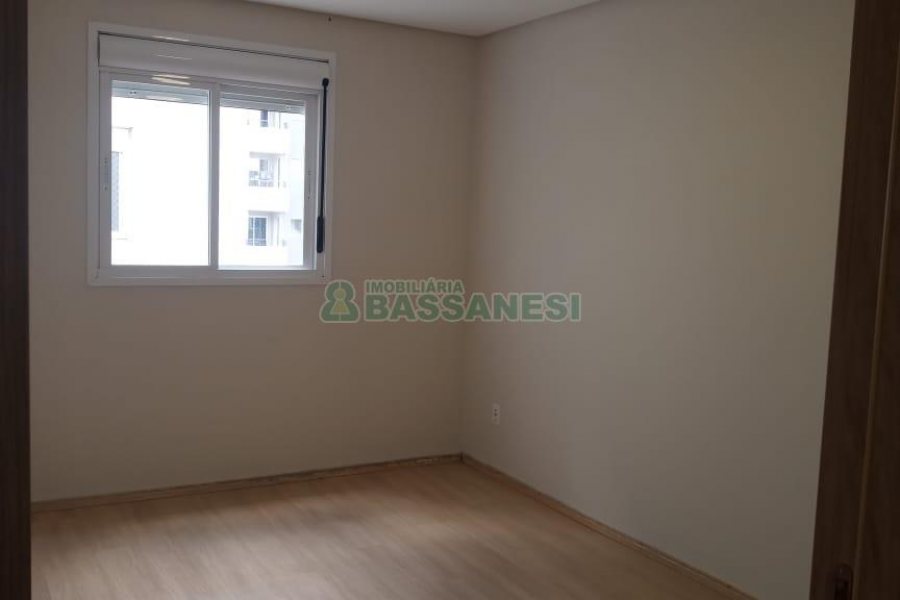 Apartamento com 55m², 2 dormitórios, 1 vaga, no bairro Cidade Nova em Caxias do Sul para Comprar