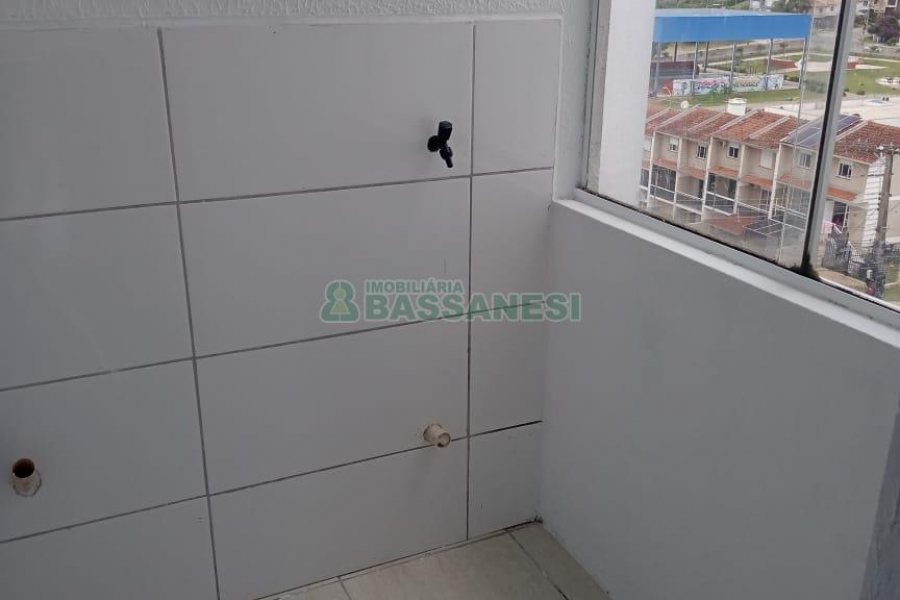 Apartamento com 55m², 2 dormitórios, 1 vaga, no bairro Cidade Nova em Caxias do Sul para Comprar