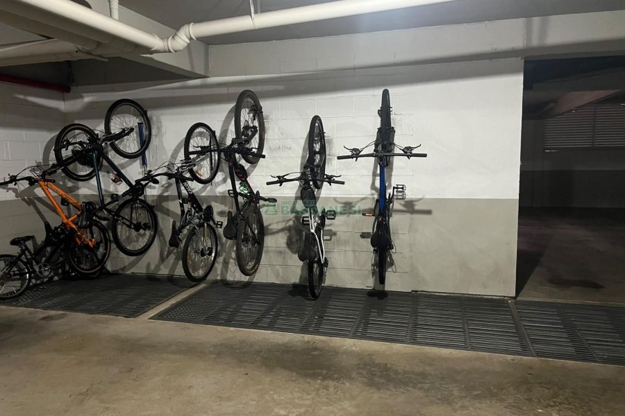 Apto Mobiliado com 65m², 2 dormitórios, 2 vagas, no bairro Cruzeiro em Caxias do Sul para Alugar