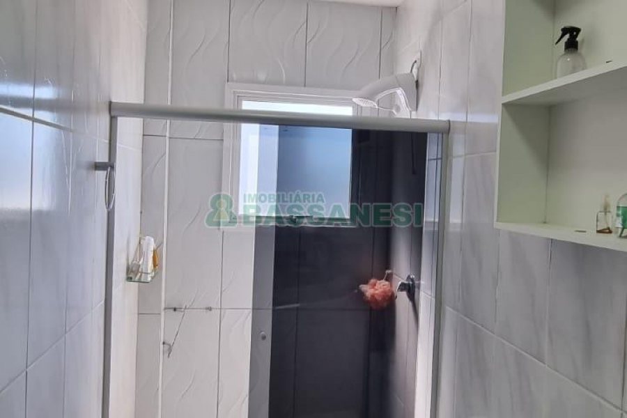 Apartamento com 60m², 2 dormitórios, 1 vaga, no bairro Santa Lúcia em Caxias do Sul para Comprar