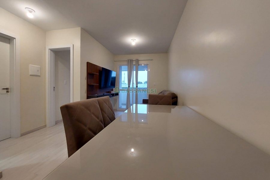 Apto Mobiliado com 57m², 2 dormitórios, 1 vaga, no bairro Santa Catarina em Caxias do Sul para Alugar