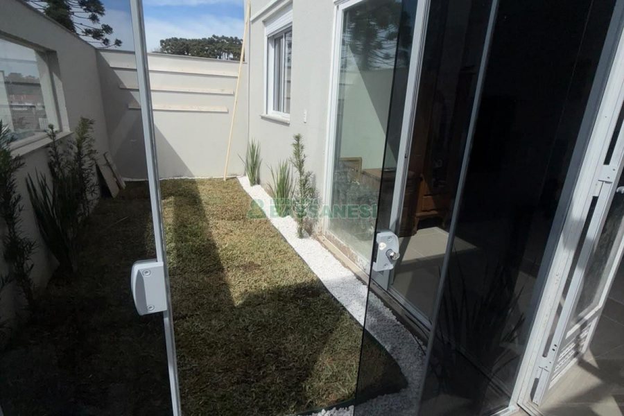Apartamento com 70m², 2 dormitórios, no bairro Nossa Senhora do Rosário em Caxias do Sul para Comprar