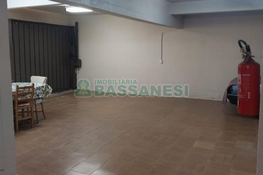 Apto Mobiliado com 105m², 2 dormitórios, 1 vaga, no bairro São Pelegrino em Caxias do Sul para Alugar