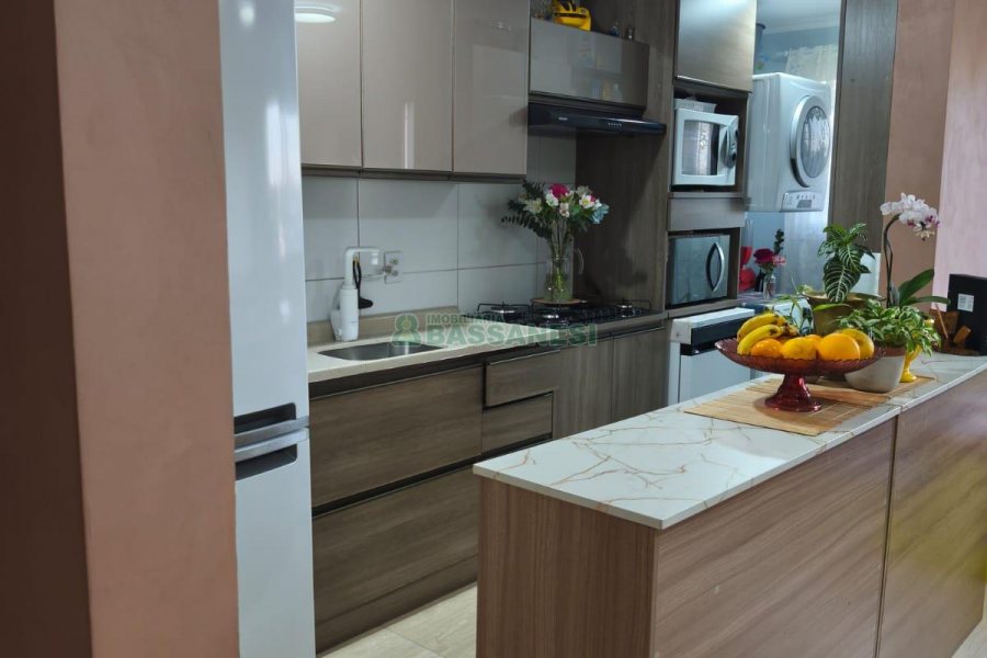 Apartamento com 56m², 2 dormitórios, 1 vaga, no bairro Salgado Filho em Caxias do Sul para Comprar