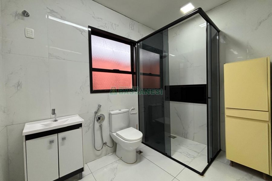 Apartamento com 110m², 3 dormitórios, no bairro Centro em Caxias do Sul para Alugar