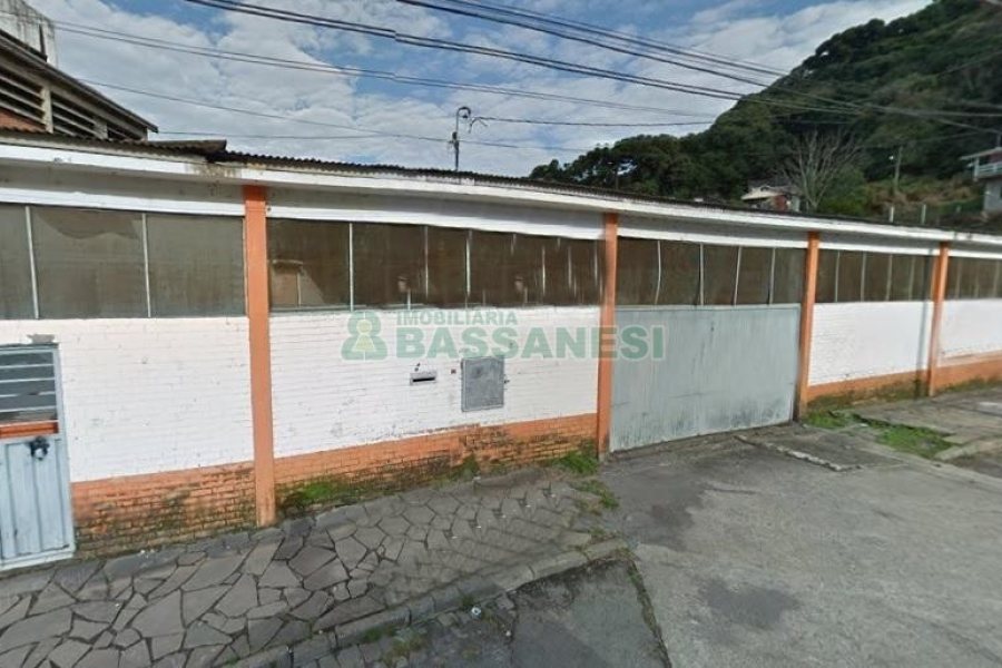 Pavilhão com 6125m², no bairro Cristo Redentor em Caxias do Sul para Alugar