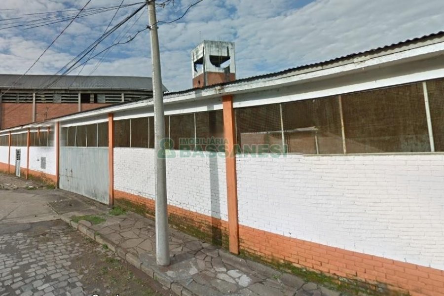 Pavilhão com 6125m², no bairro Cristo Redentor em Caxias do Sul para Alugar