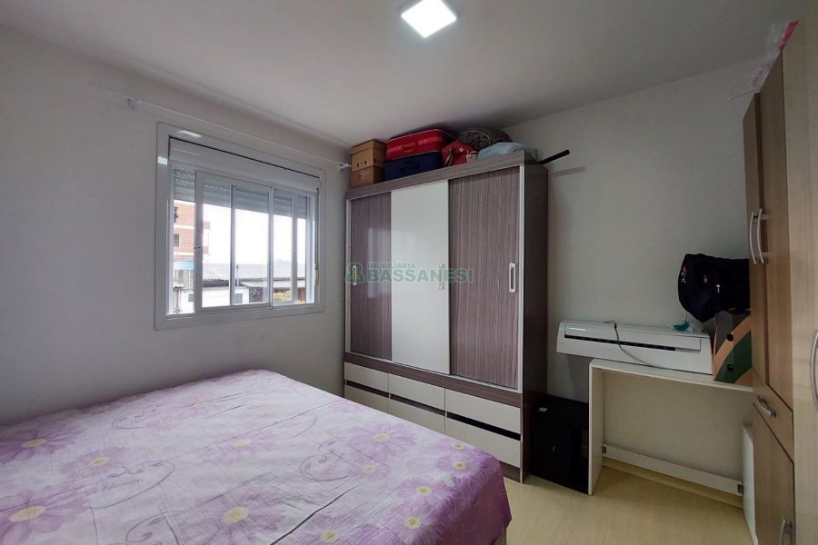 Apto Mobiliado com 62m², 2 dormitórios, 1 vaga, no bairro Presidente Vargas em Caxias do Sul para Alugar