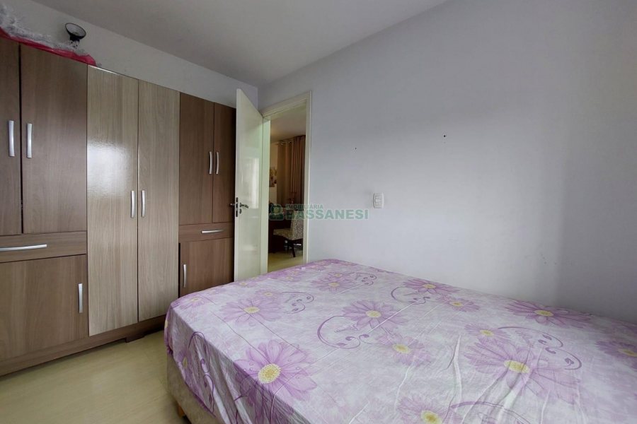 Apto Mobiliado com 62m², 2 dormitórios, 1 vaga, no bairro Presidente Vargas em Caxias do Sul para Alugar