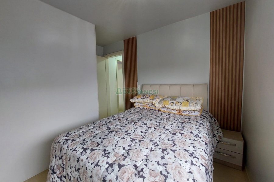 Apto Mobiliado com 62m², 2 dormitórios, 1 vaga, no bairro Presidente Vargas em Caxias do Sul para Alugar
