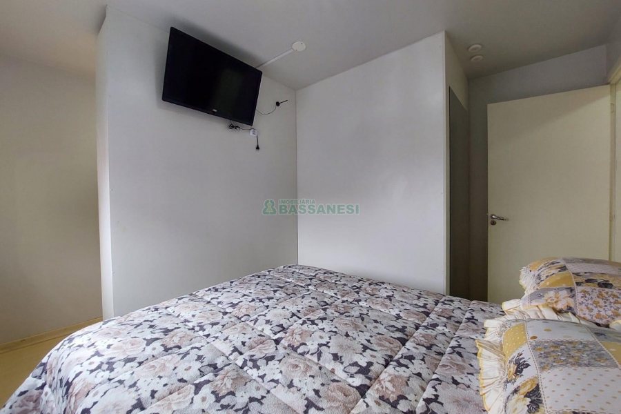 Apto Mobiliado com 62m², 2 dormitórios, 1 vaga, no bairro Presidente Vargas em Caxias do Sul para Alugar
