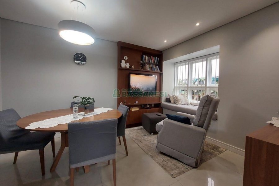 Casa com 200m², 3 dormitórios, 3 vagas, no bairro Jardim Eldorado em Caxias do Sul para Alugar
