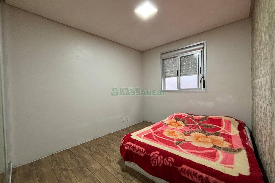 Apartamento com 62m², 2 dormitórios, 1 vaga, no bairro São Caetano em Caxias do Sul para Alugar