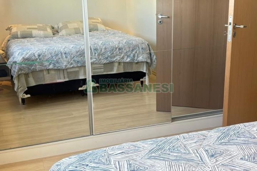 Apartamento com 62m², 2 dormitórios, 1 vaga, no bairro Vila Verde em Caxias do Sul para Alugar