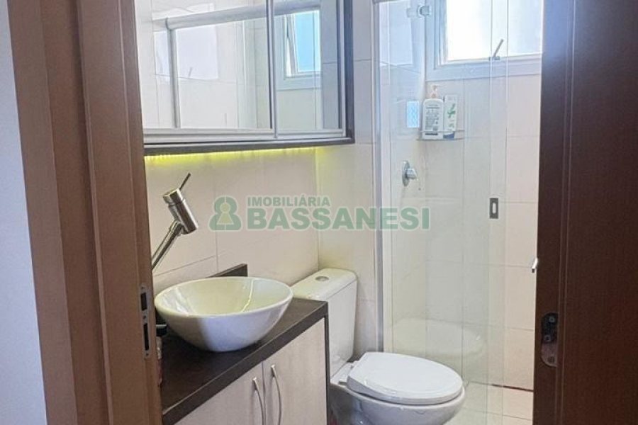 Apartamento com 62m², 2 dormitórios, 1 vaga, no bairro Vila Verde em Caxias do Sul para Alugar